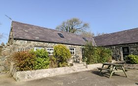 Bwthyn Yr Helyg Willow Cottage